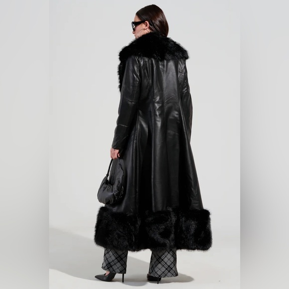 LONG PU TRENCH WITH FAUX FUR TRIM - Picture 6 of 8